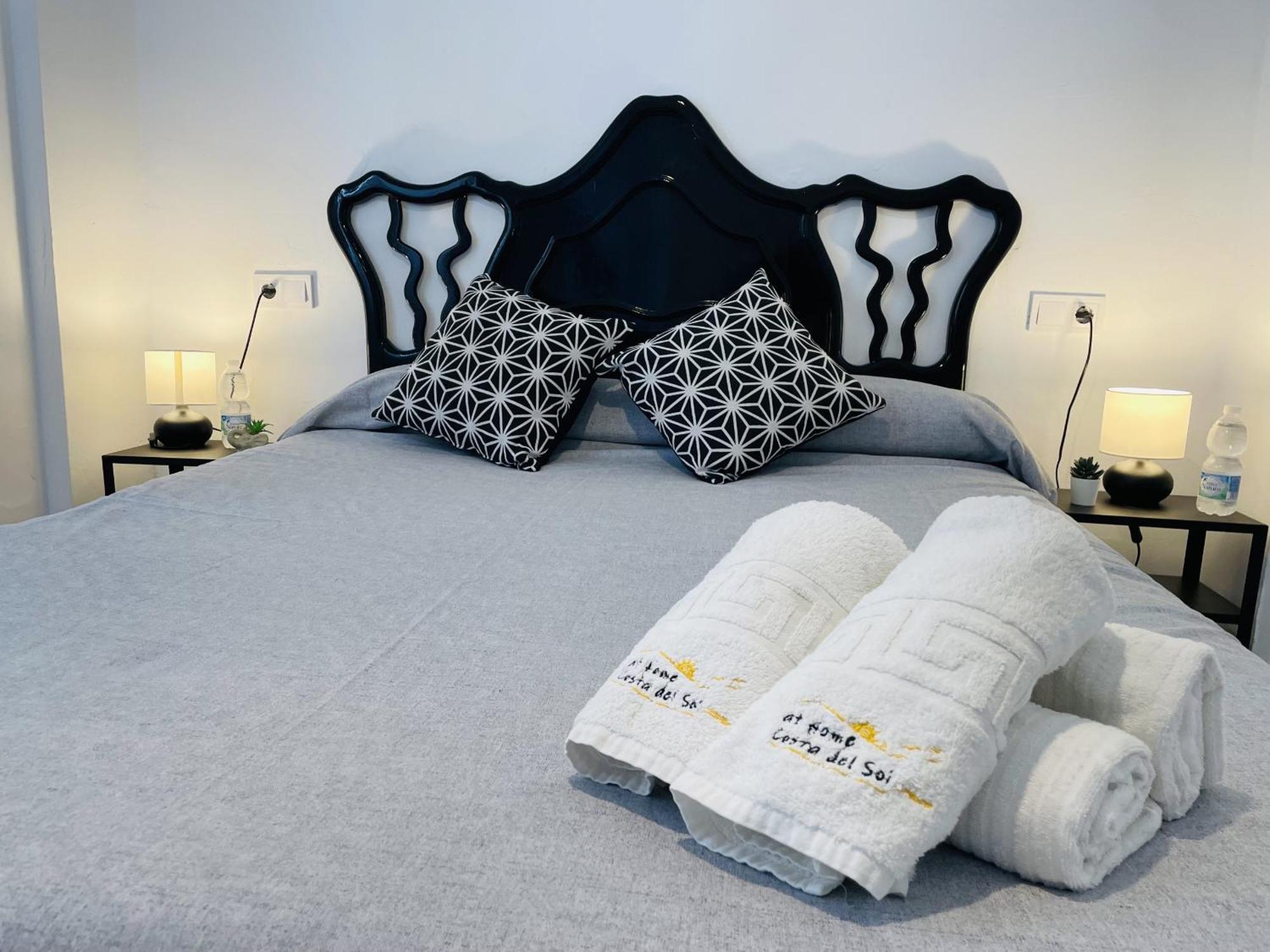 Apartamento Panama 3 Нерха Екстериор снимка